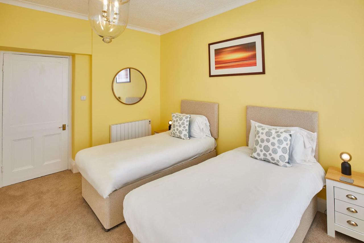Host & Stay - 4 Metropole Towers Whitby Exteriér fotografie